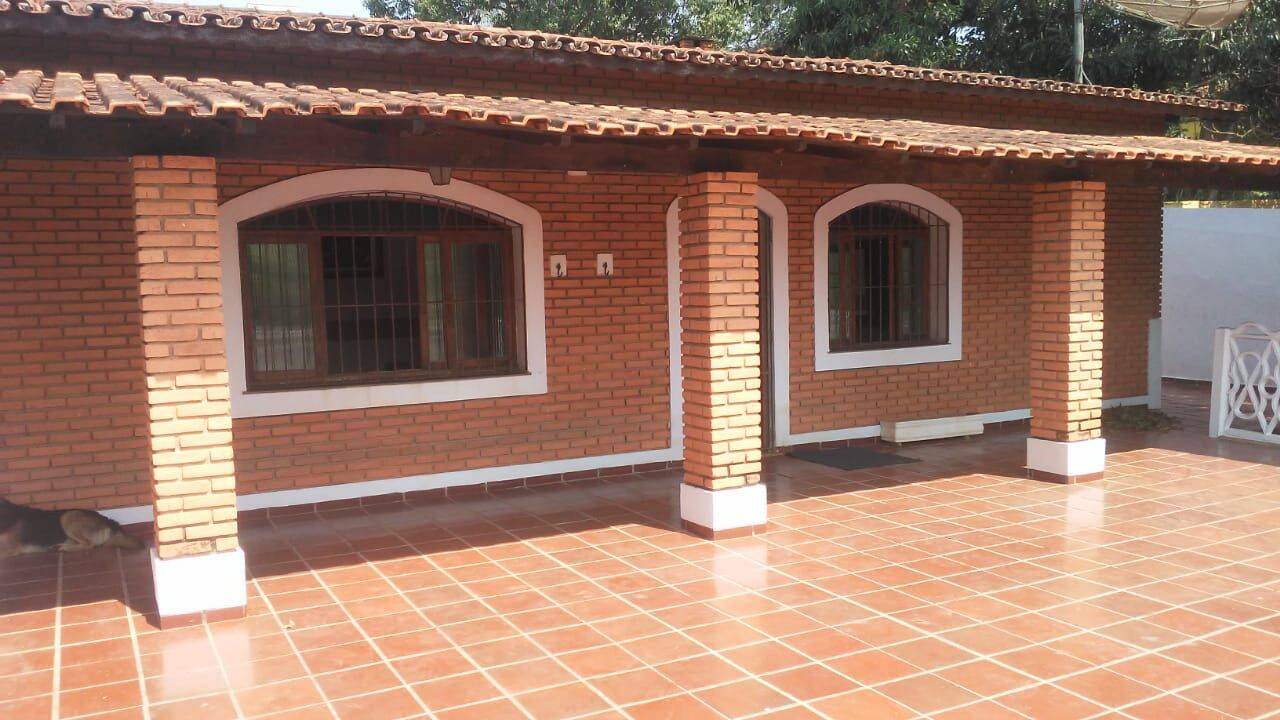 Chácara, 3 quartos, 2040 m² - Foto 3