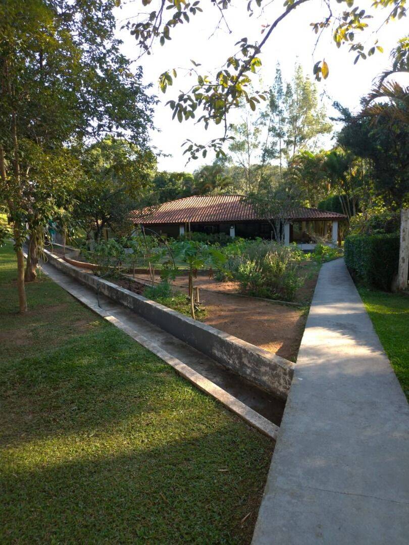 Sítio, 4 quartos, 1 hectares - Foto 28