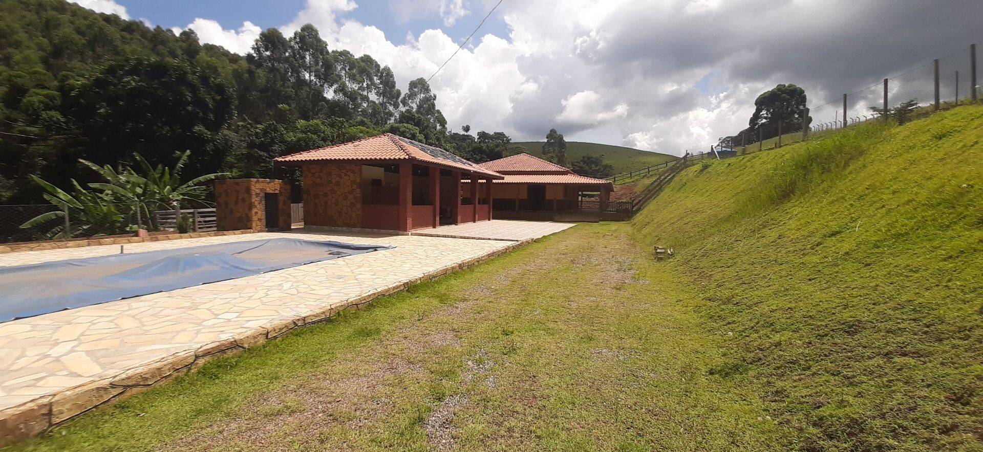 Chácara, 3 quartos, 8000 m² - Foto 2
