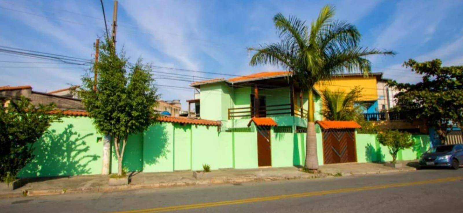 Sobrado, 3 quartos, 179 m² - Foto 1