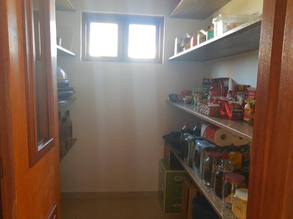 Casa, 4 quartos, 450 m² - Foto 23