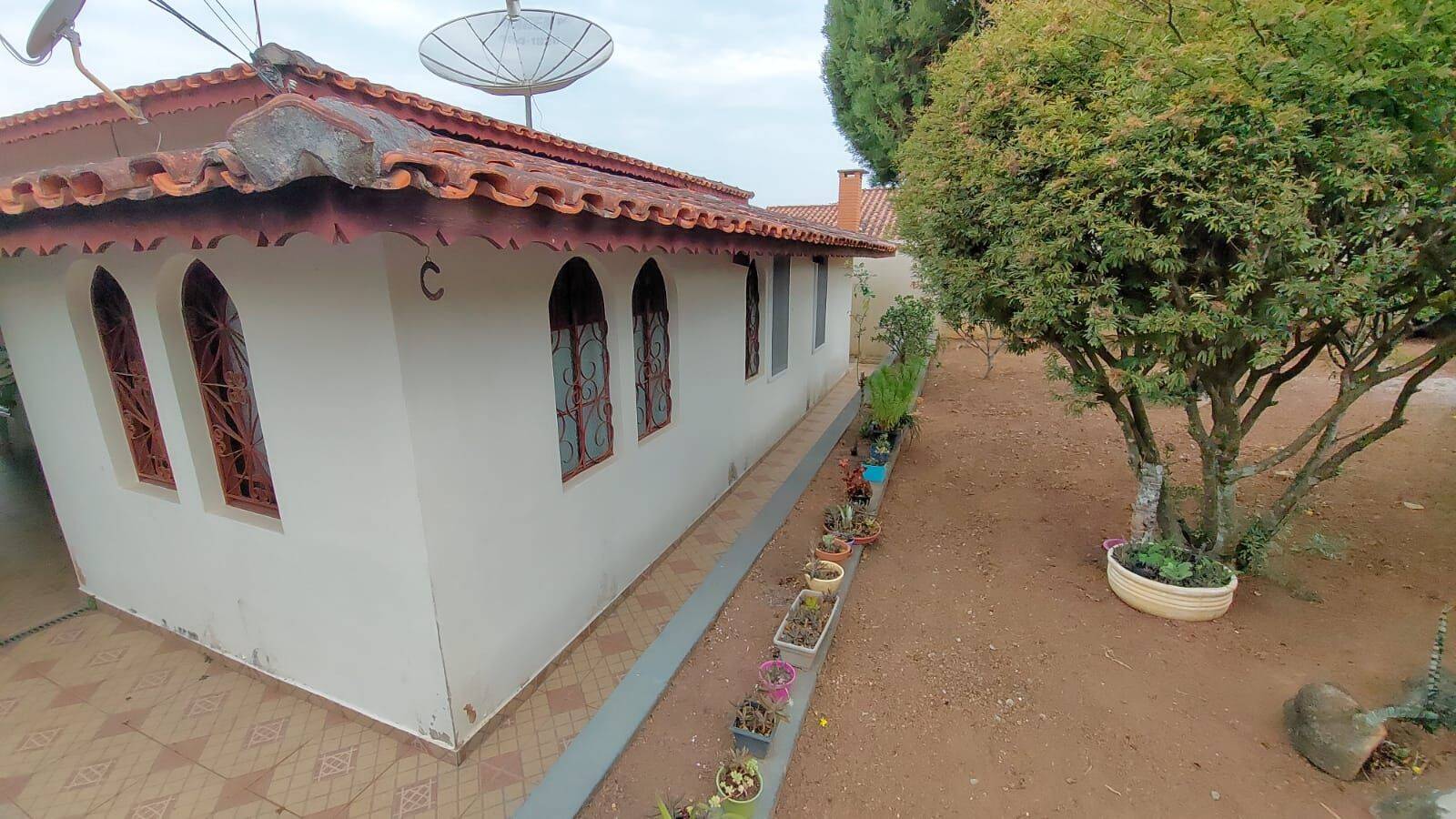 Chácara, 4 quartos, 1020 m² - Foto 5