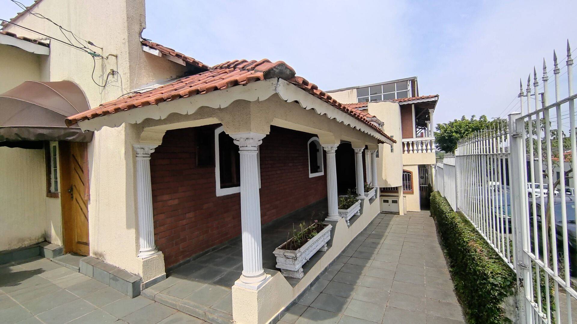 Sobrado, 4 quartos, 275 m² - Foto 1