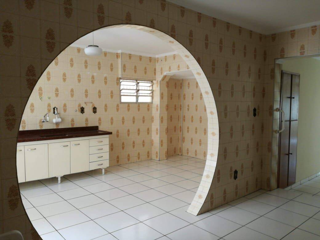 Sobrado, 3 quartos, 200 m² - Foto 4