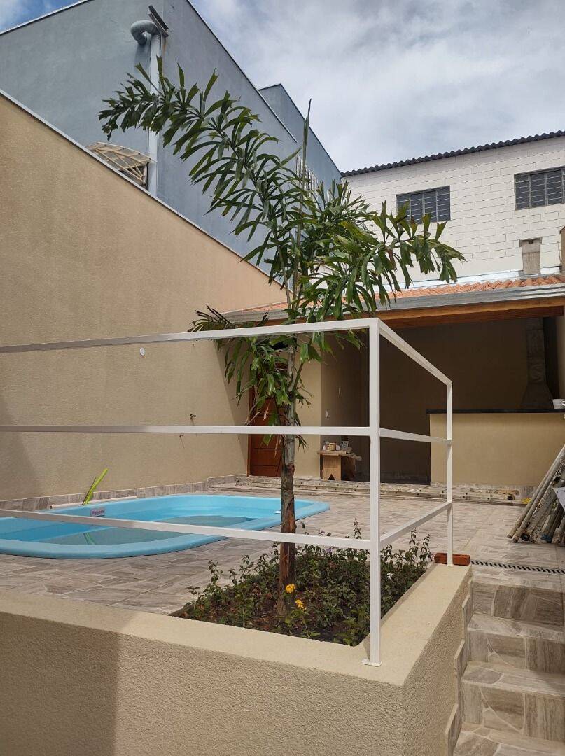 Casa, 3 quartos, 127 m² - Foto 1