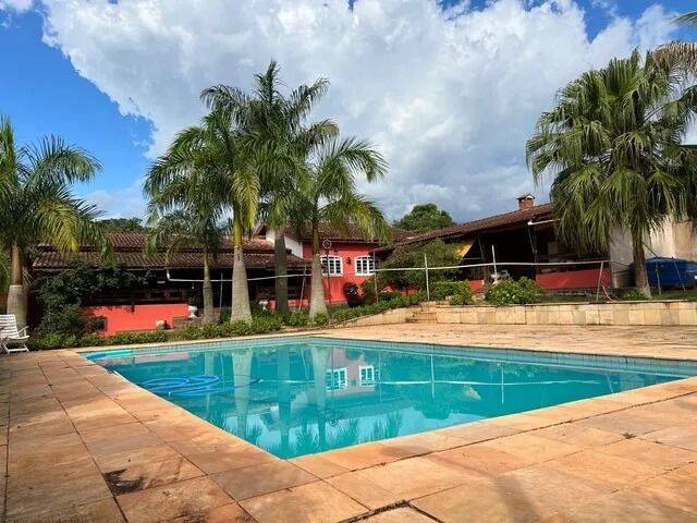 Chácara, 4 quartos, 5664 m² - Foto 1