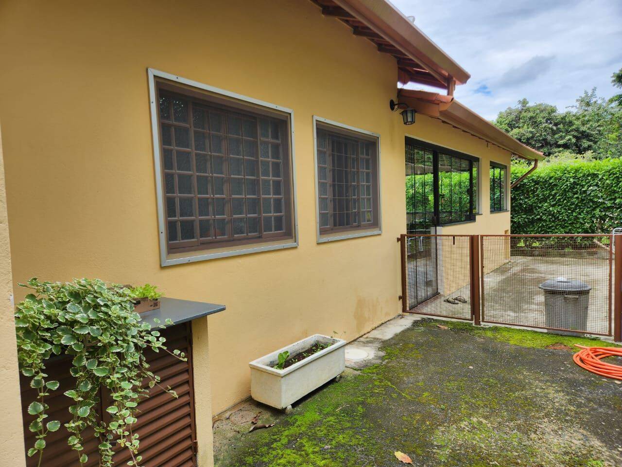 Chácara, 3 quartos, 1704 m² - Foto 9