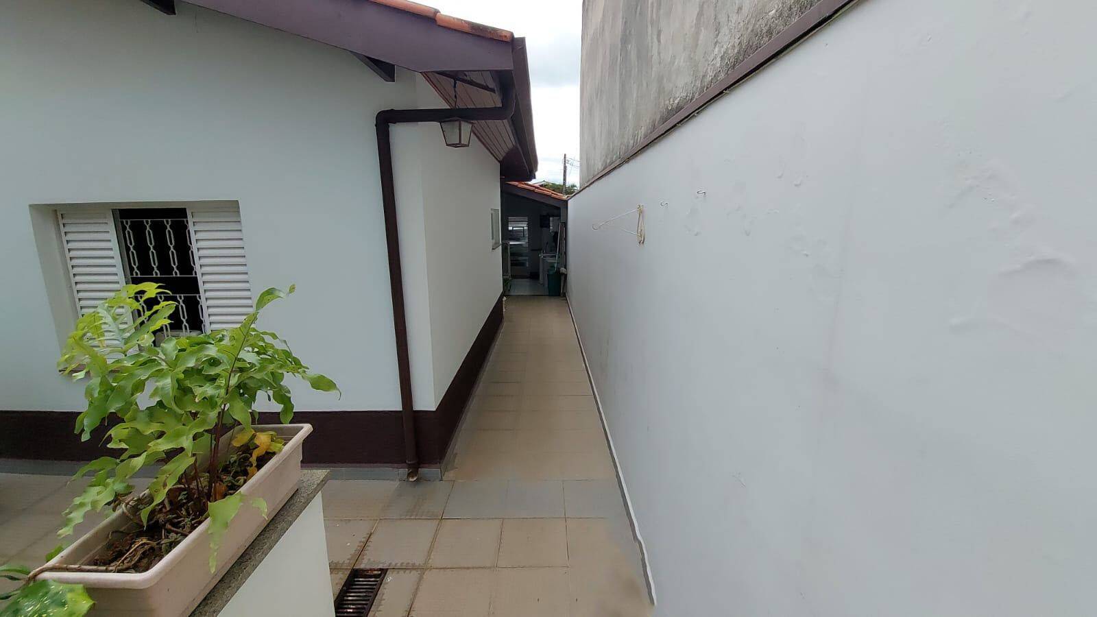 Casa, 3 quartos, 202 m² - Foto 31