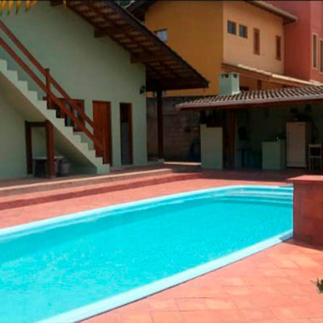 Chácara, 3 quartos, 1100 m² - Foto 1