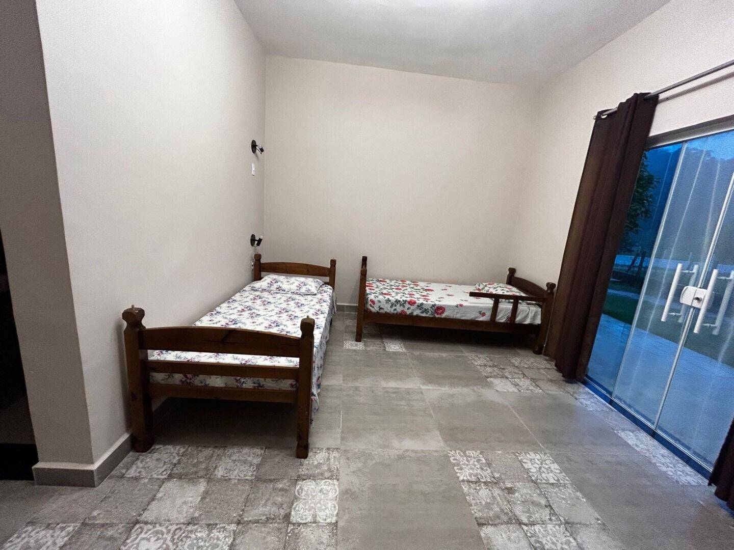 Chácara, 4 quartos, 2400 m² - Foto 30