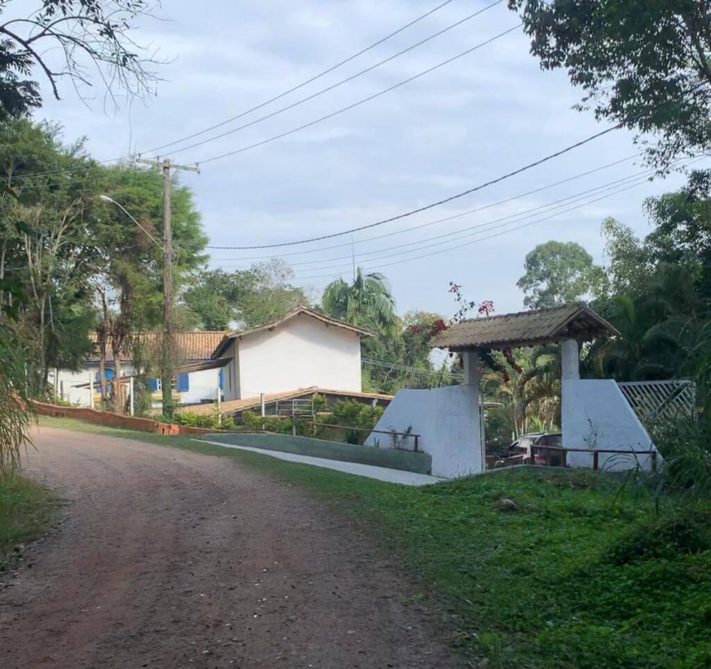 Chácara, 3 quartos, 2500 m² - Foto 4
