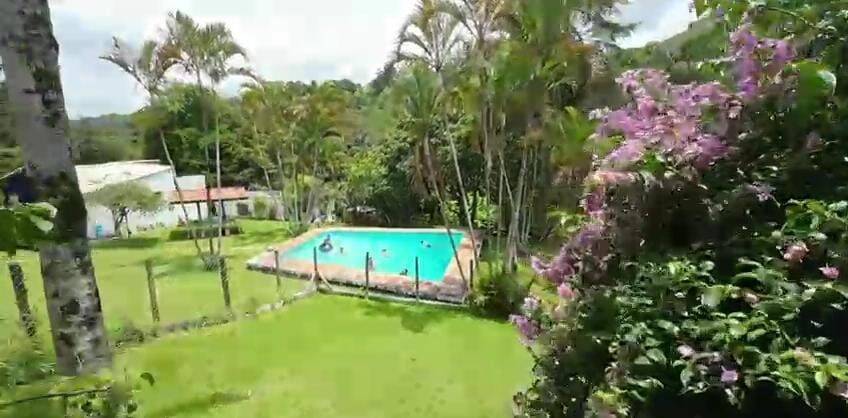 Chácara, 3 quartos, 2500 m² - Foto 10