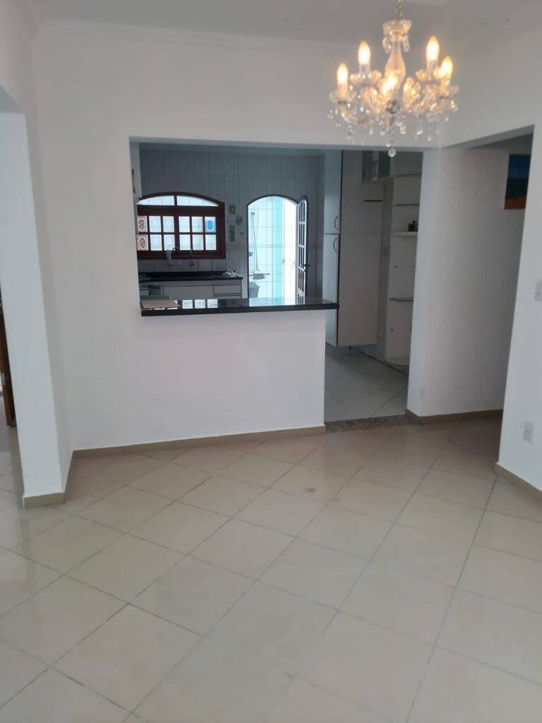 Casa, 4 quartos, 320 m² - Foto 1