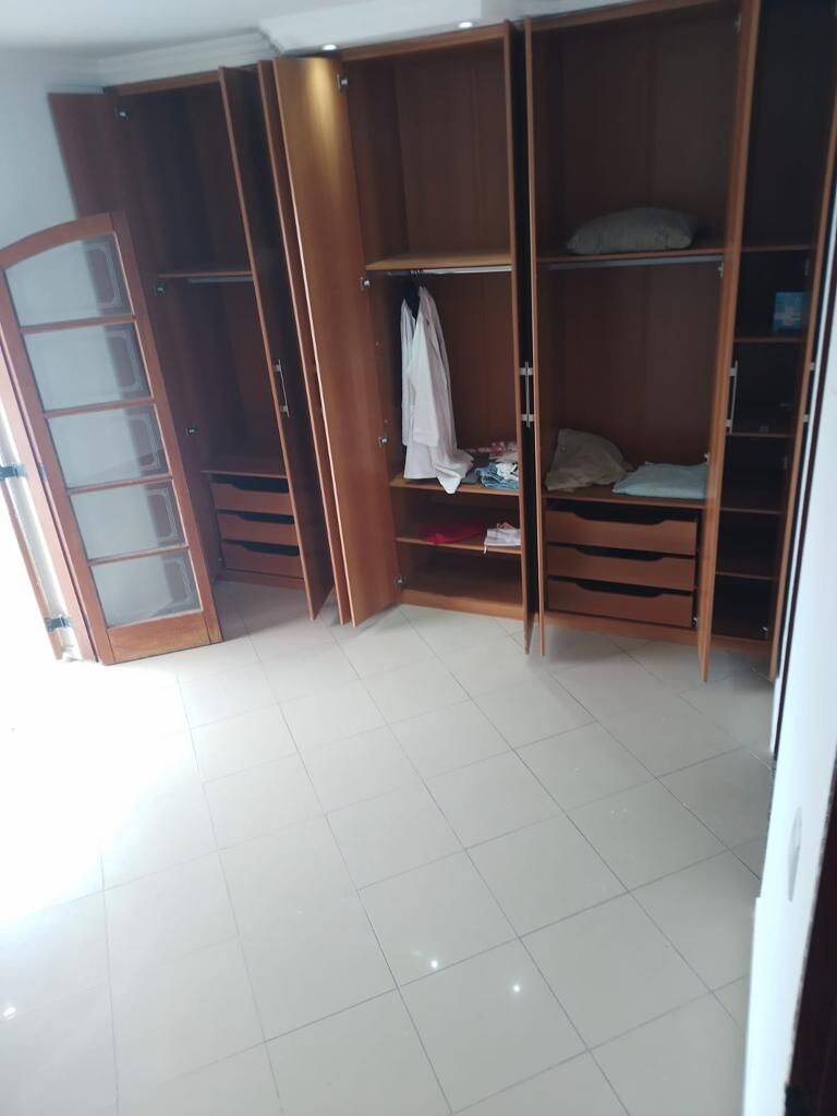Casa, 4 quartos, 320 m² - Foto 21