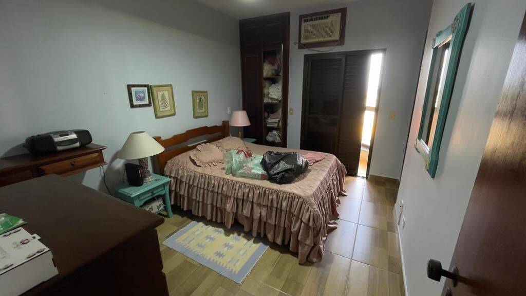 Cobertura, 3 quartos, 214 m² - Foto 4