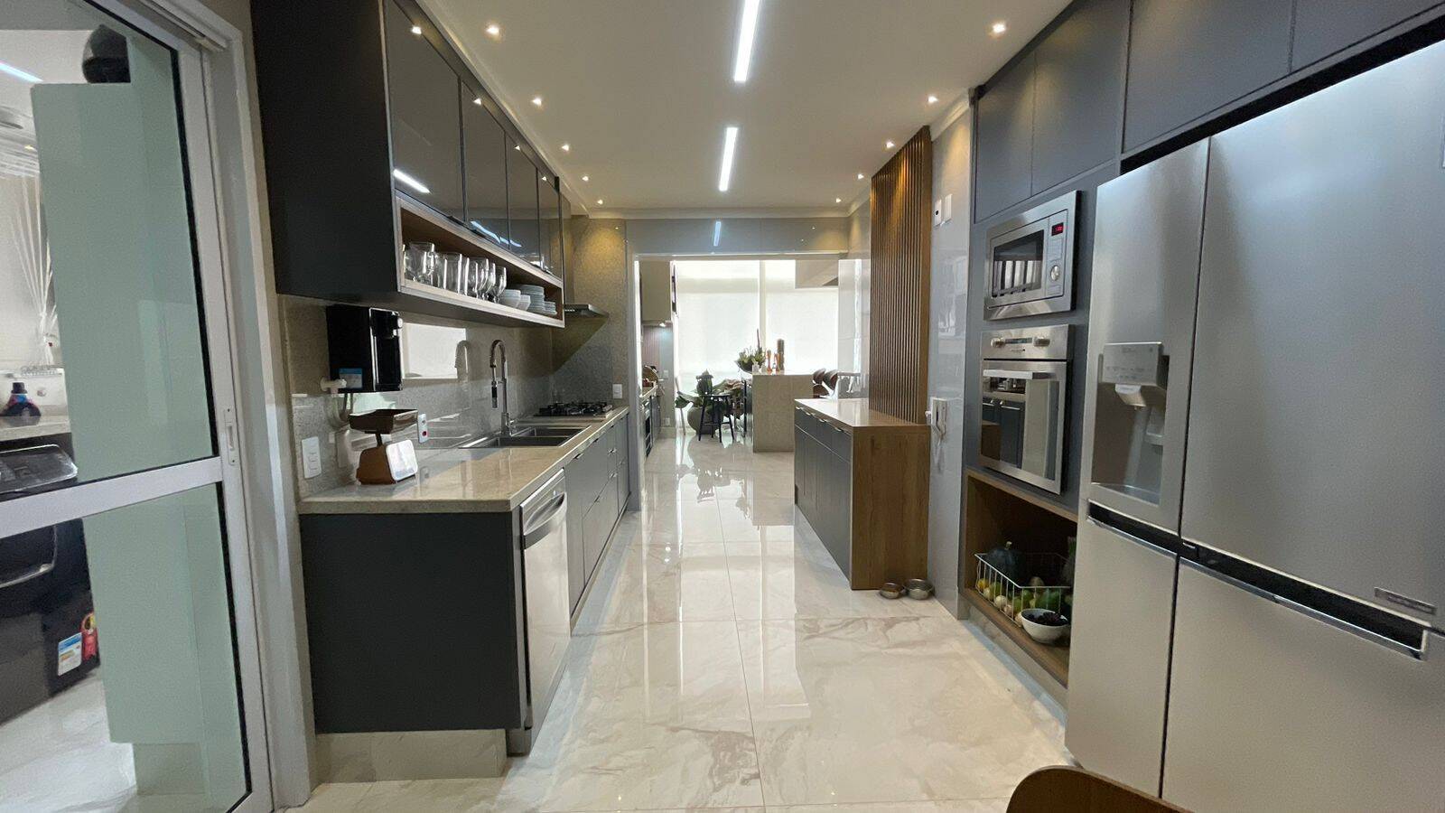 Apartamento, 3 quartos, 189 m² - Foto 8