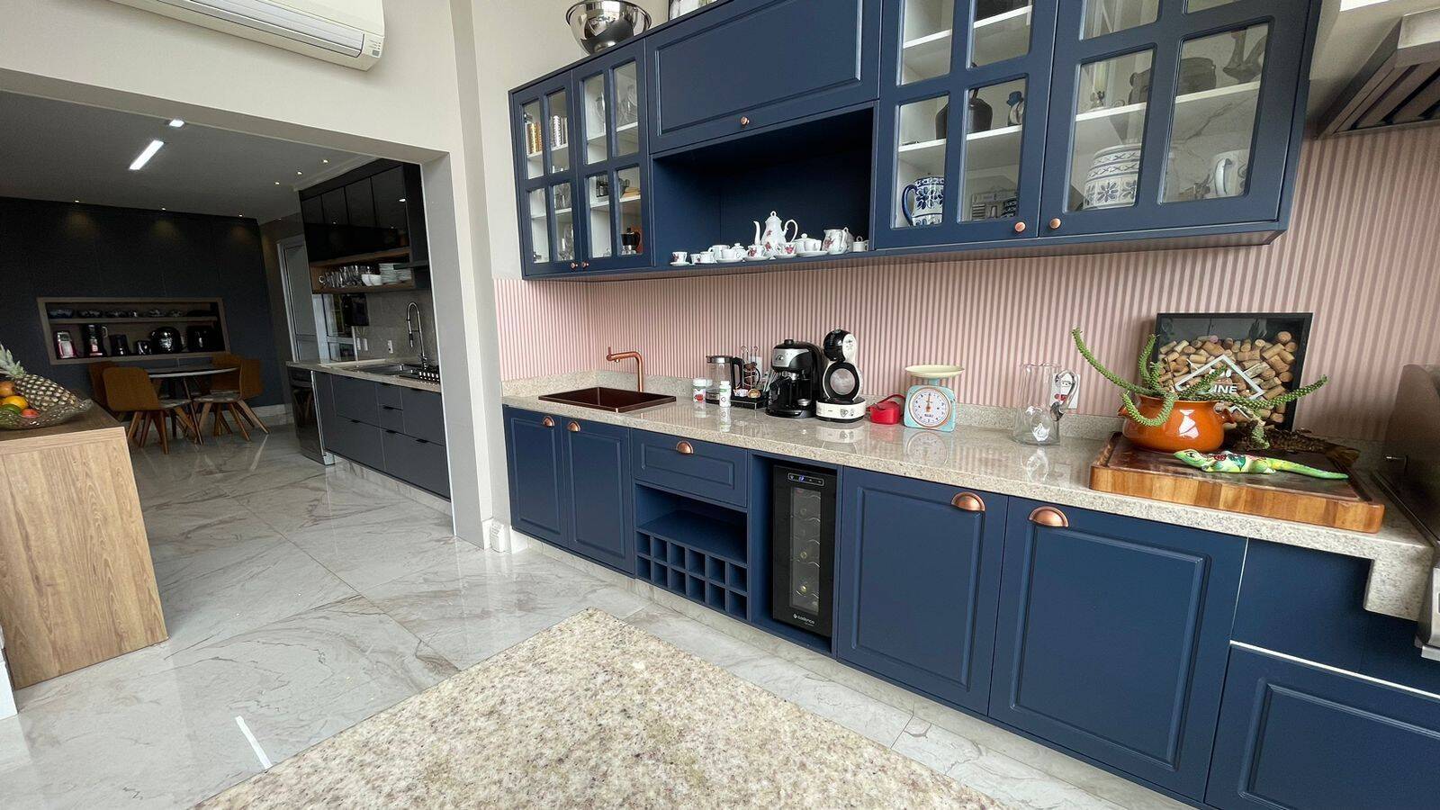 Apartamento, 3 quartos, 189 m² - Foto 12