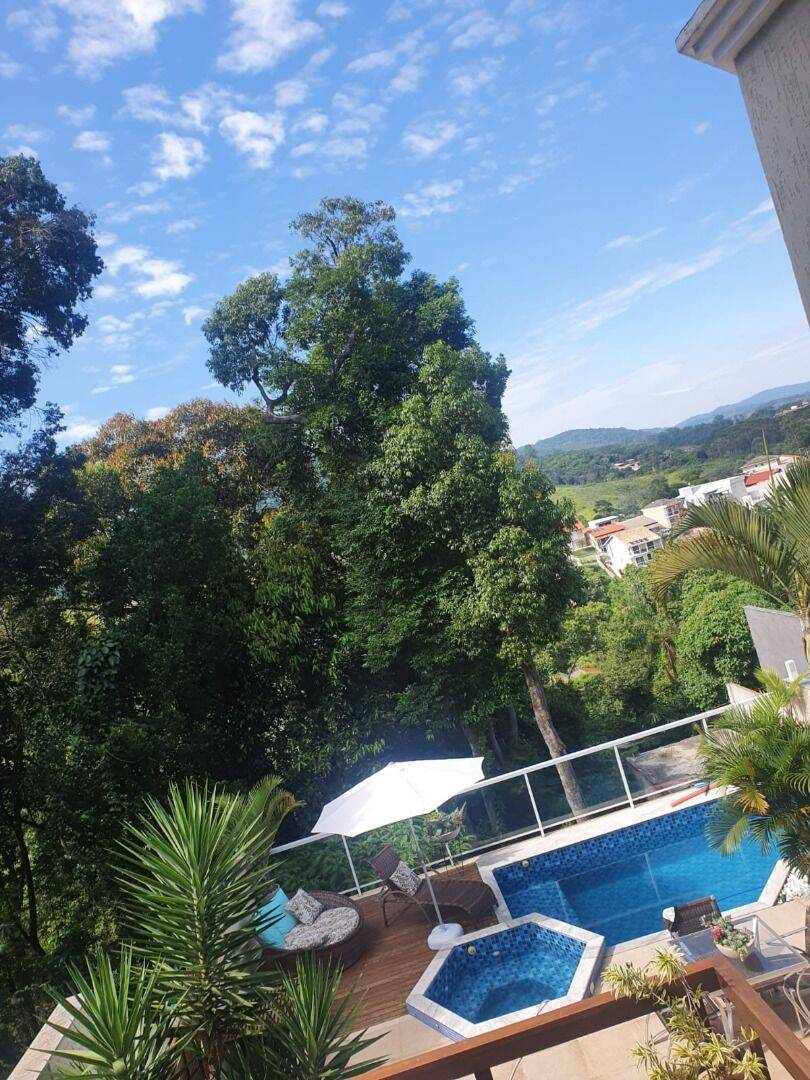 Sobrado, 2 quartos, 340 m² - Foto 1