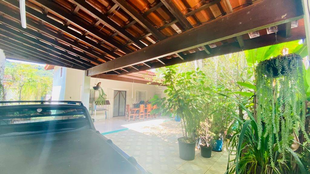Casa, 4 quartos, 230 m² - Foto 25