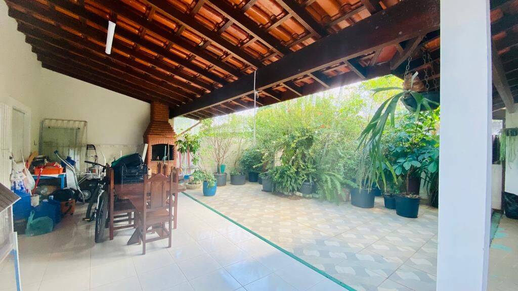 Casa, 4 quartos, 230 m² - Foto 29