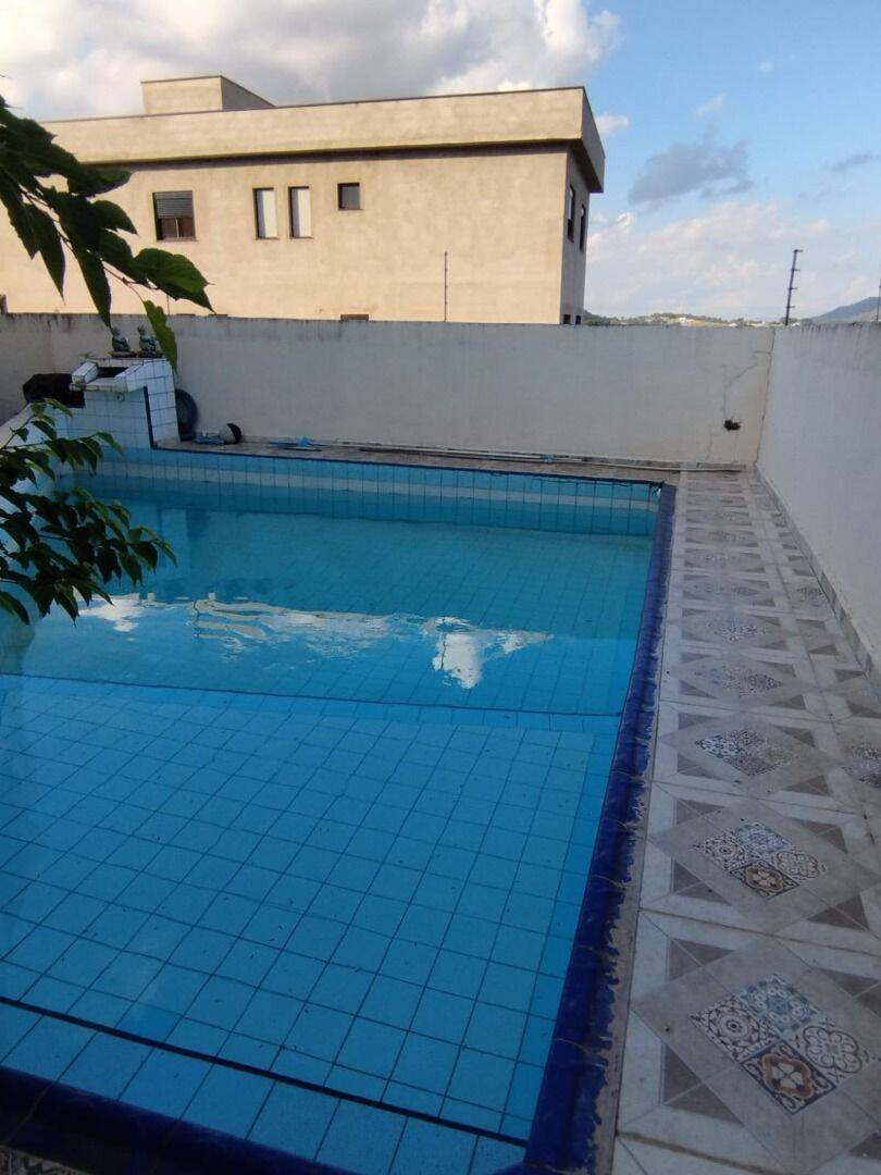 Sobrado, 4 quartos, 317 m² - Foto 2