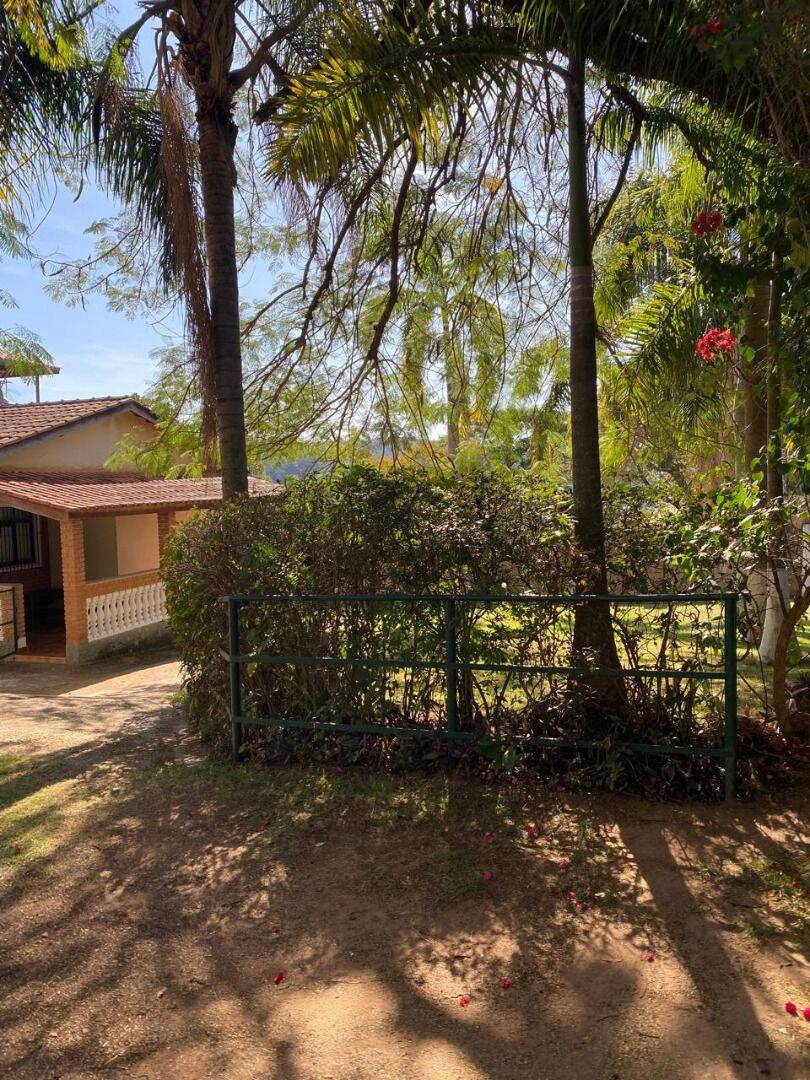 Chácara, 3 quartos, 1552 m² - Foto 3