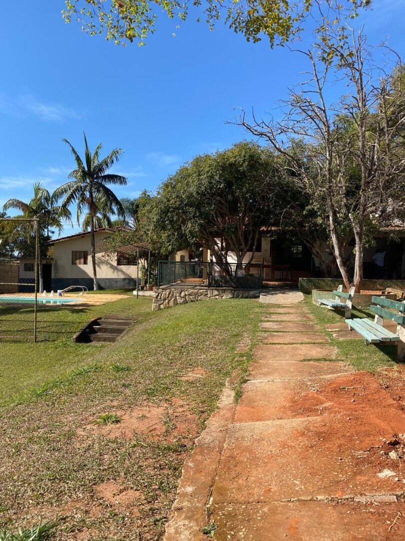 Chácara, 3 quartos, 1552 m² - Foto 11