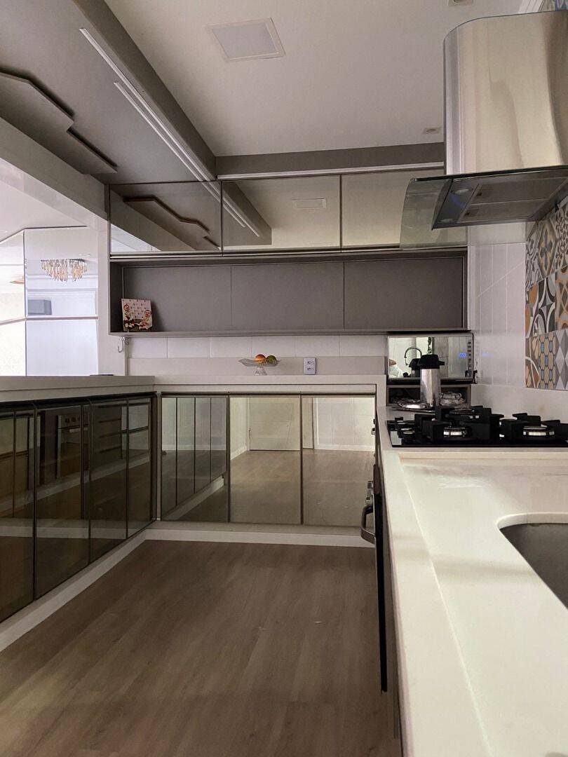 Apartamento, 4 quartos, 233 m² - Foto 4