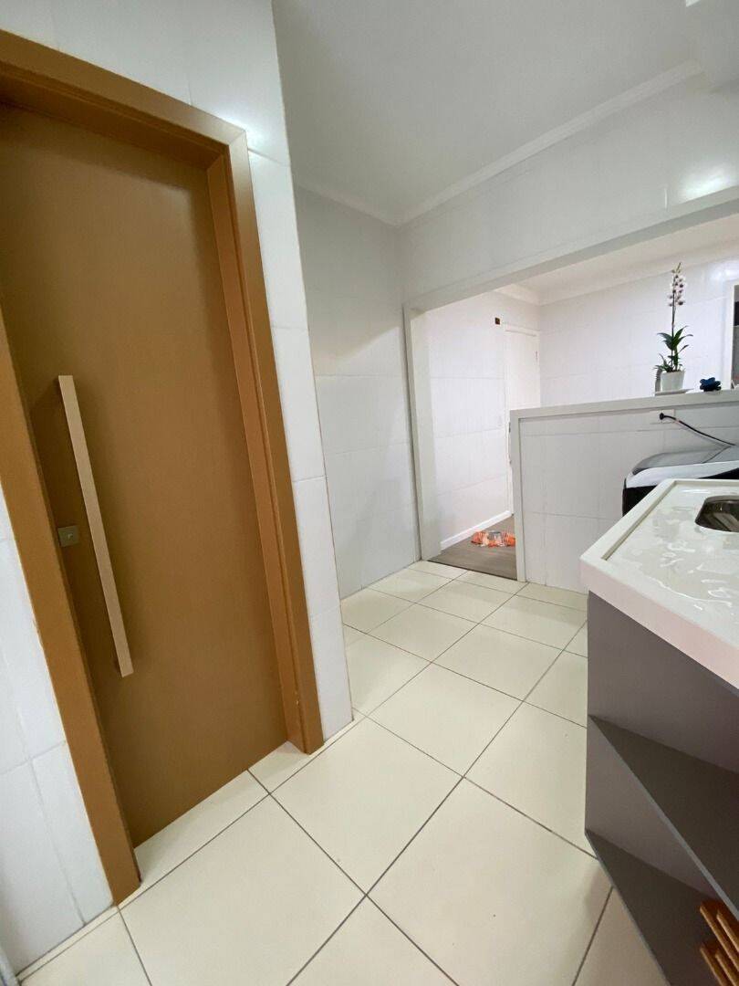 Apartamento, 4 quartos, 233 m² - Foto 10