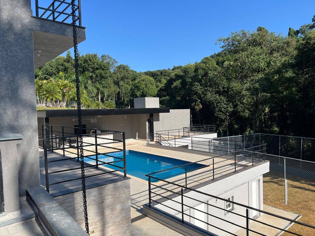 Chácara, 3 quartos, 1457 m² - Foto 1