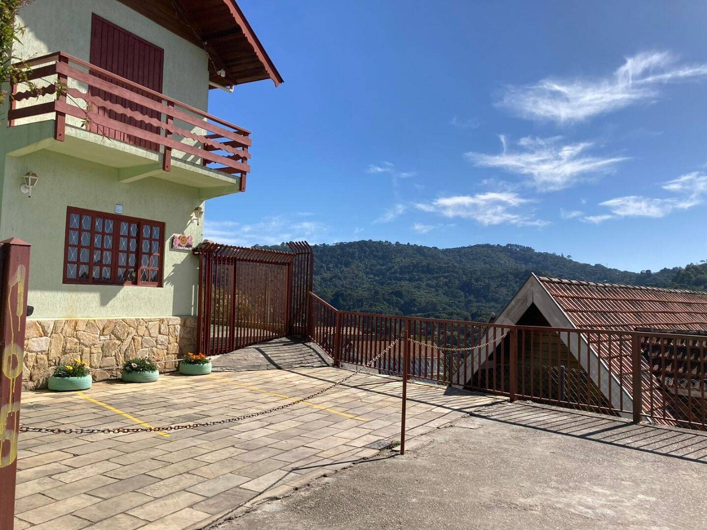 Sobrado, 4 quartos, 259 m² - Foto 2