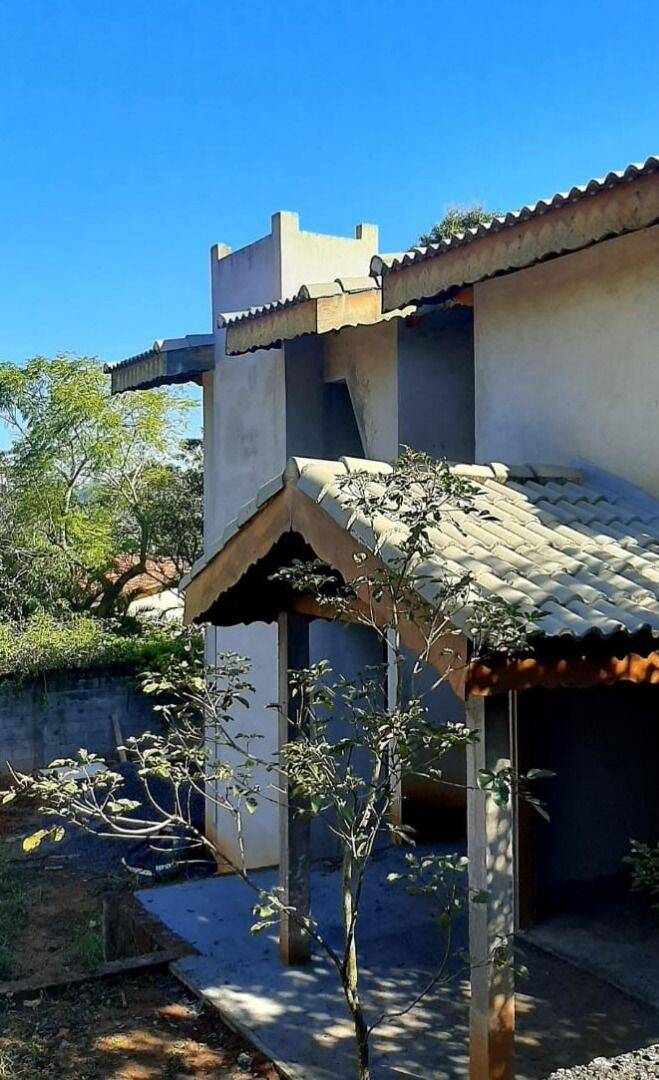 Sobrado, 4 quartos, 325 m² - Foto 1