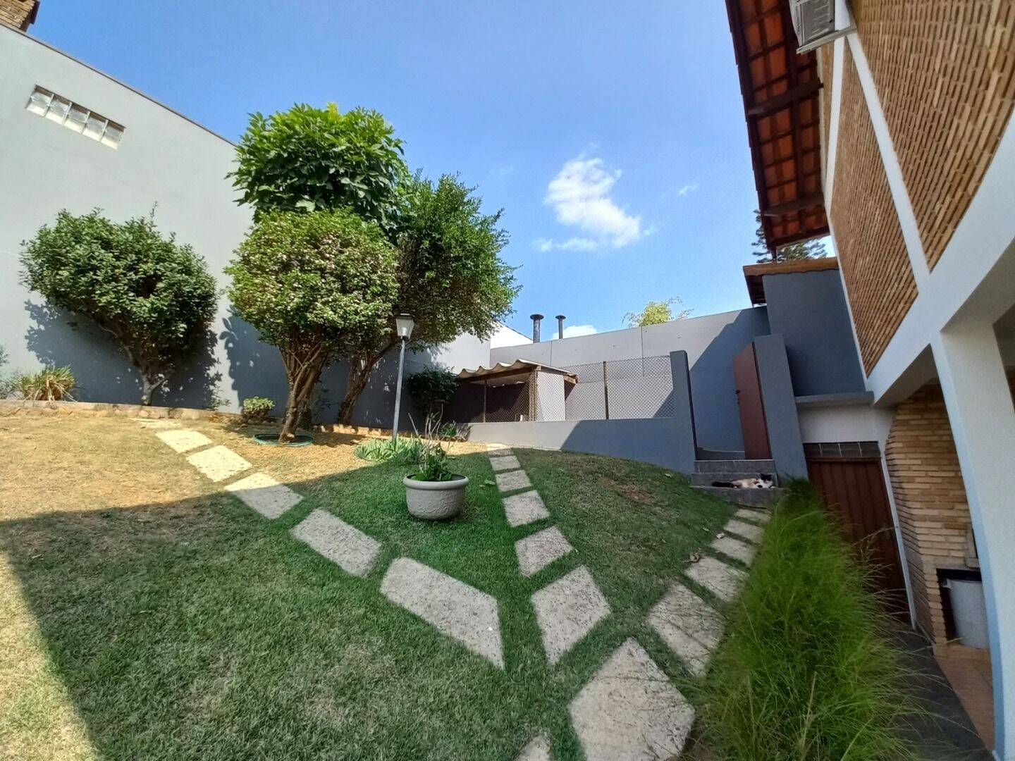 Sobrado, 4 quartos, 350 m² - Foto 36
