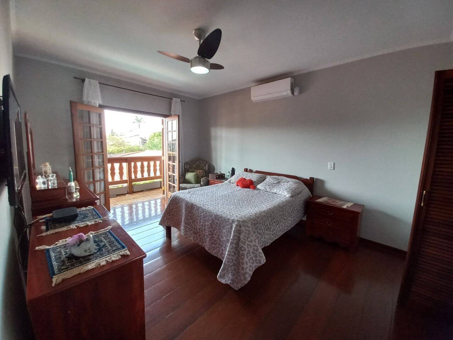 Sobrado, 4 quartos, 350 m² - Foto 67