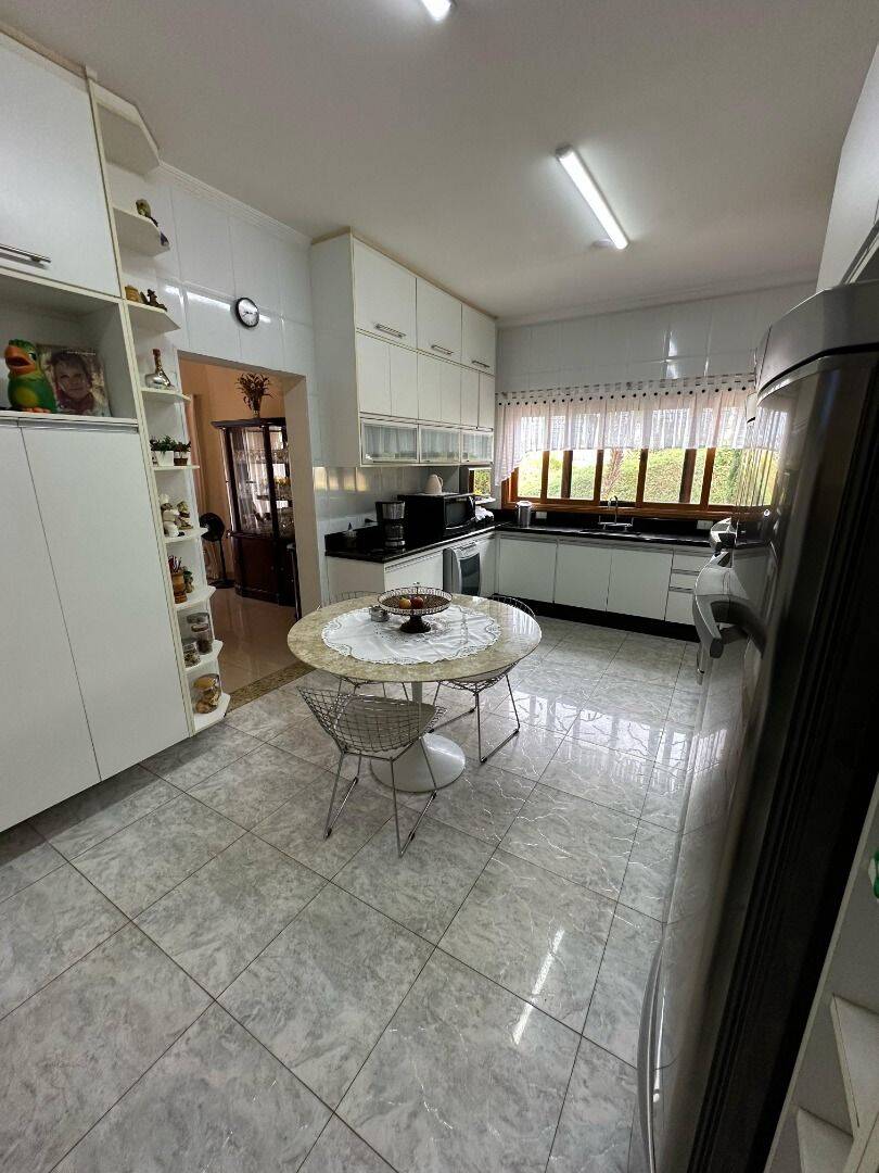 Sobrado, 4 quartos, 330 m² - Foto 24