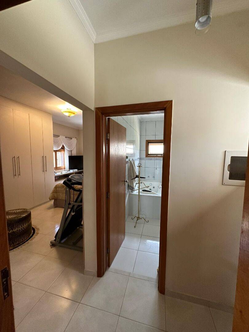 Sobrado, 4 quartos, 330 m² - Foto 53