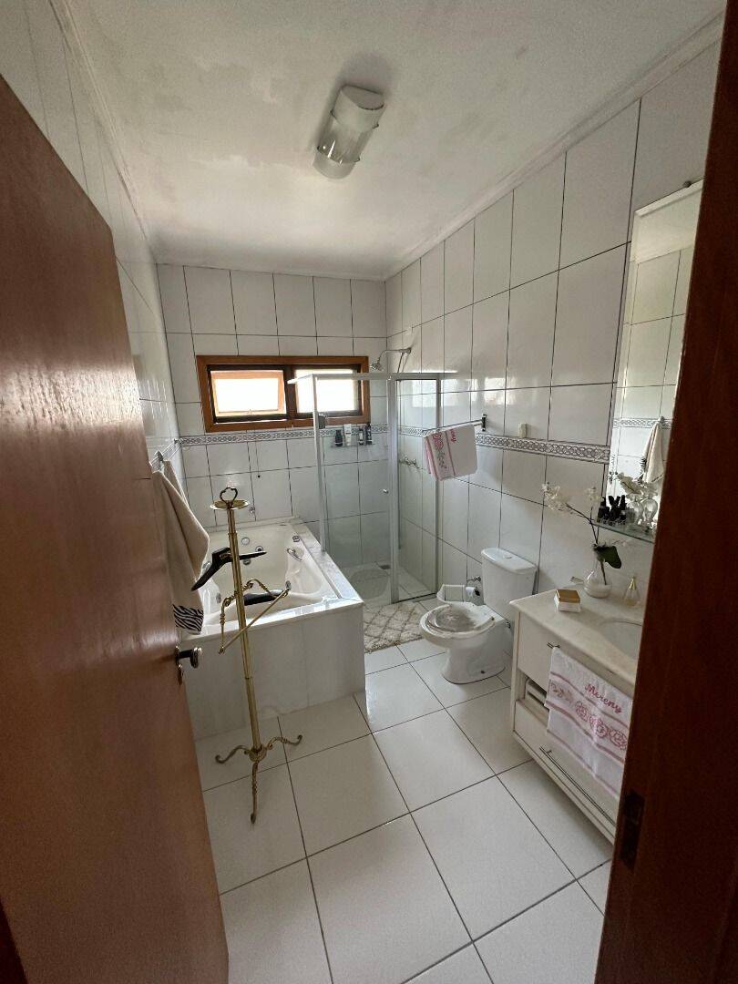 Sobrado, 4 quartos, 330 m² - Foto 55