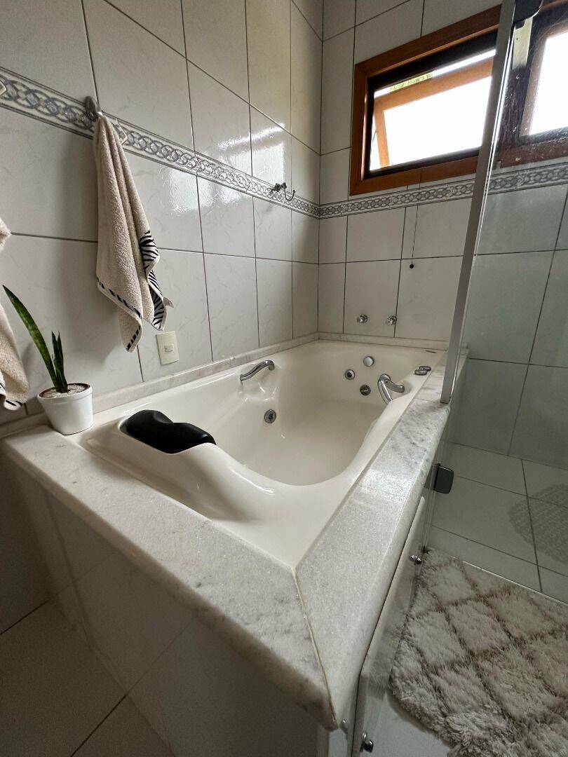 Sobrado, 4 quartos, 330 m² - Foto 63
