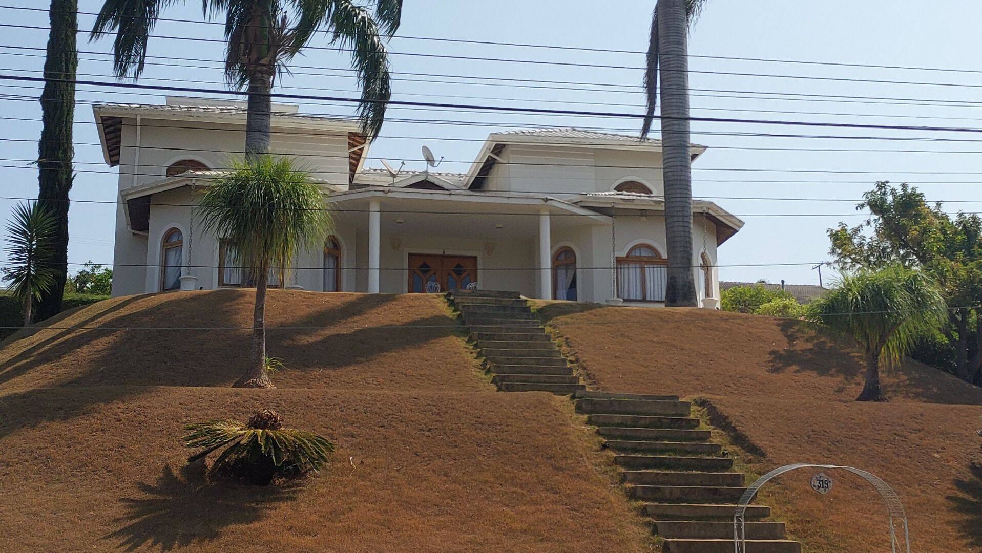 Sobrado, 4 quartos, 330 m² - Foto 1