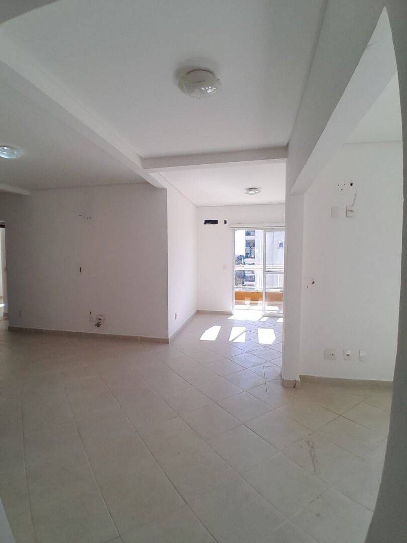 Cobertura, 3 quartos, 221 m² - Foto 6
