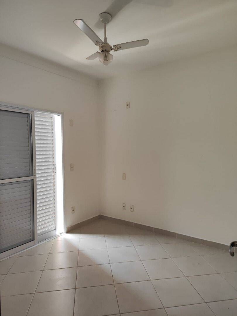 Cobertura, 3 quartos, 221 m² - Foto 17