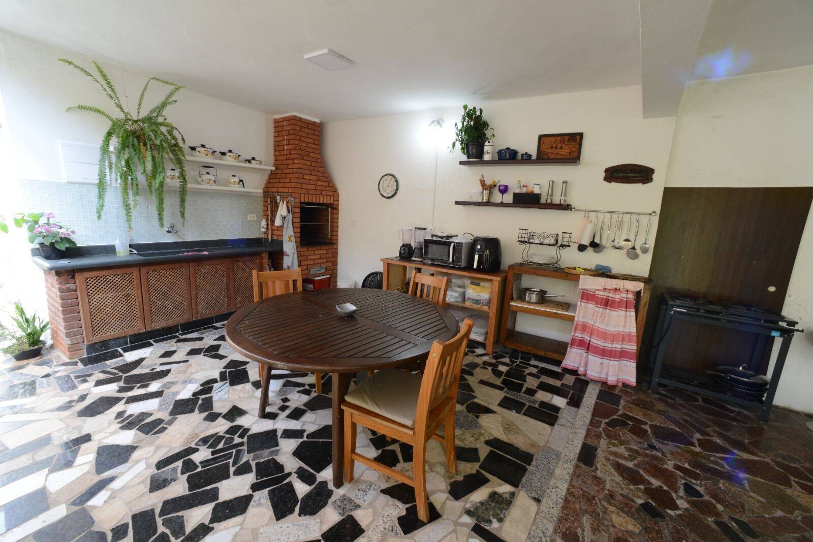 Casa, 6 quartos, 259 m² - Foto 30