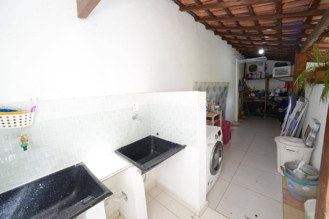 Casa, 6 quartos, 259 m² - Foto 47