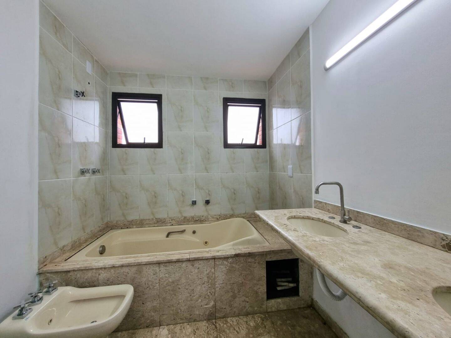 Cobertura, 4 quartos, 236 m² - Foto 23