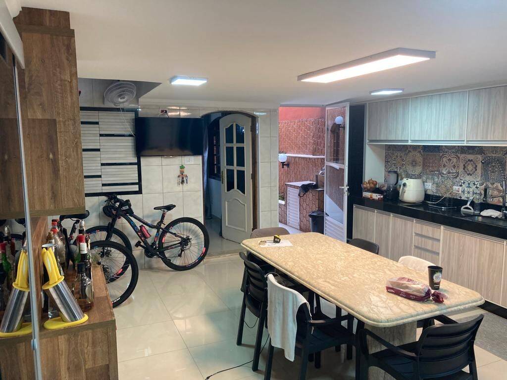 Sobrado, 4 quartos, 320 m² - Foto 7