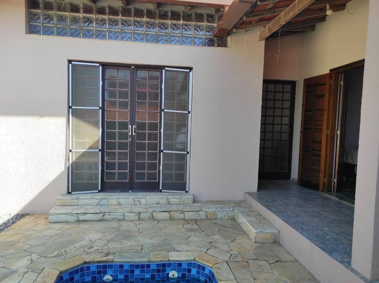 Sítio, 4 quartos, 1065 m² - Foto 4