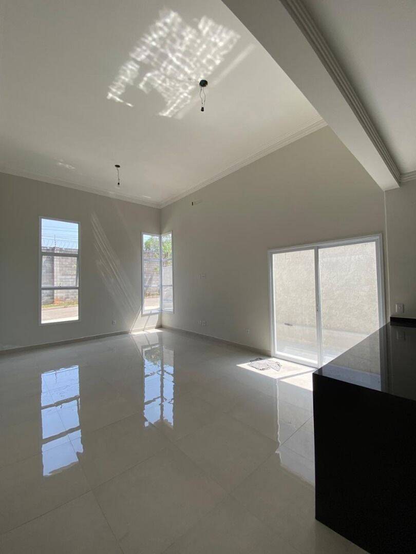 Casa, 5 quartos, 260 m² - Foto 4