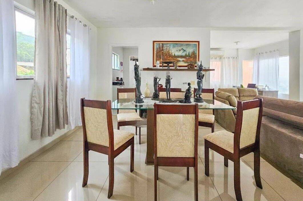 Casa, 5 quartos, 300 m² - Foto 33