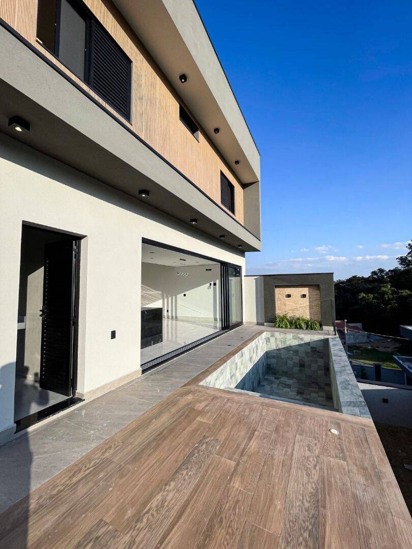 Sobrado, 3 quartos, 238 m² - Foto 4