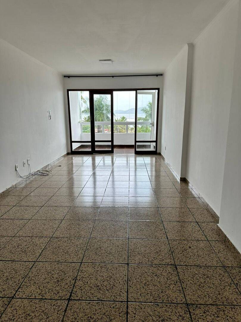 Apartamento, 3 quartos, 150 m² - Foto 1